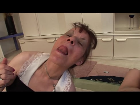 ❤️ Dua nenek dan satu kakek memiliki threesome ☑ Porno di id.xxxhdporn.ru ️